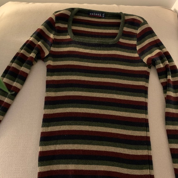 ✨Stripped Long Sleeve✨ - Picture 2 of 4